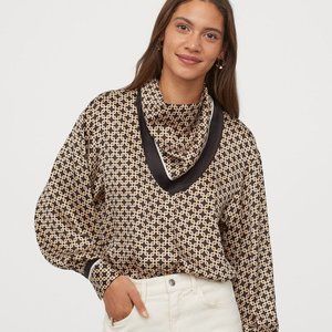 RICHARD ALLAN x H&M: Satin Blouse with Scarf